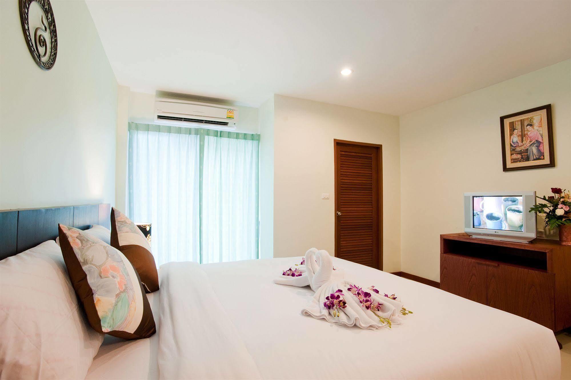 Deva Suites Patong Phuket Eksteriør bilde